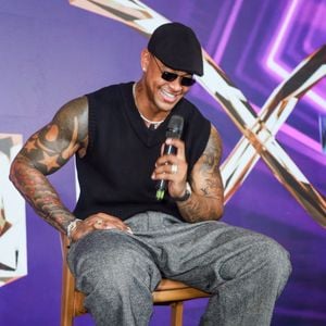 Leo Santana descreveu sintomas como sono, vontade de fazer xixi, enjoo e queda de pressão