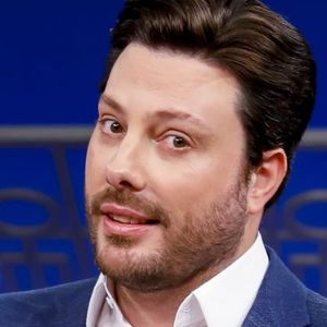 Juliana questiona seletividade de Danilo Gentili ao defender Dani Calabresa mas ignorar seu caso