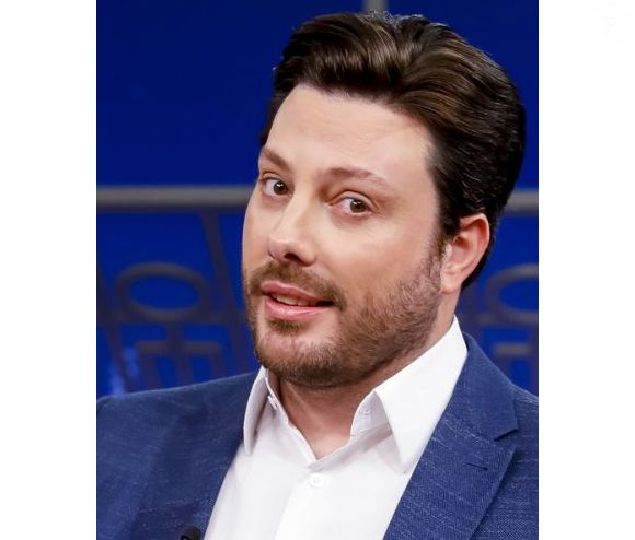 Juliana questiona seletividade de Danilo Gentili ao defender Dani Calabresa mas ignorar seu caso