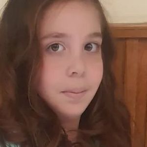 Gabriella Gaspar é mãe de Jázmin Zoé, uma criança de 10 anos que seria fruto de um relacionamento com Neymar em 2013