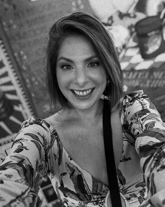 Daniela Lima feriu o código de conduta da Globo, que diz que seus profissionais não devem escancarar ter proximidade com fontes