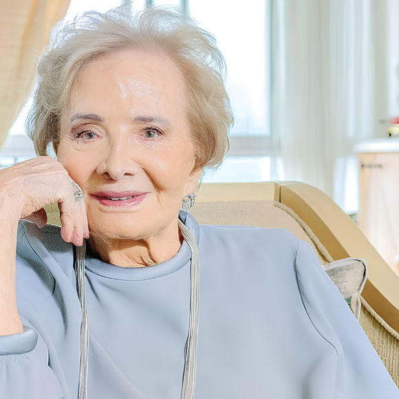 URGENTE: morre Glória Menezes aos 91 anos; atriz era um dos maiores nomes da TV brasileira