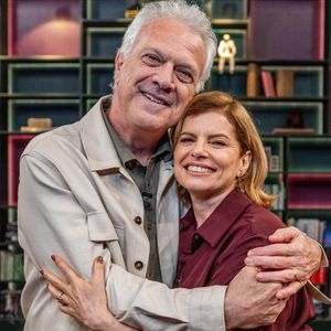 Debora Bloch participou do ‘Conversa com Bial’ nesta sexta-feira (11) e descartou um nome muito cotado como o assassino da megera