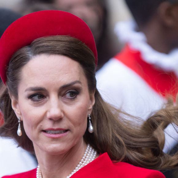 Kate Middleton é adepta da tendência bronde nos cabelos.