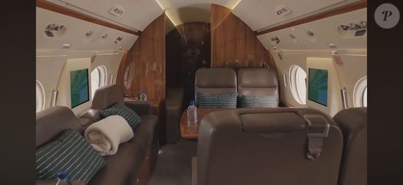 Cabine do avião de Lionel Messi é projetada para descanso e privacidade durante os voos