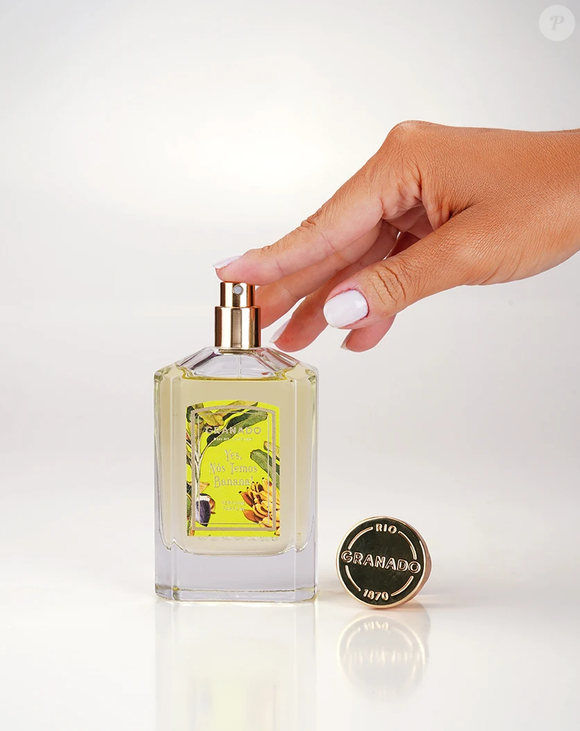 'Yes, Nós Temos Banana!': as notas de topo são Banana, Figo e Flor de Pêssego