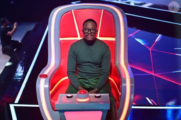 The Voice Brasil saiu da Globo e foi para o SBT após 22 temporadas. Matheus e Kauan e Mumuzinho são alguns dos técnicos