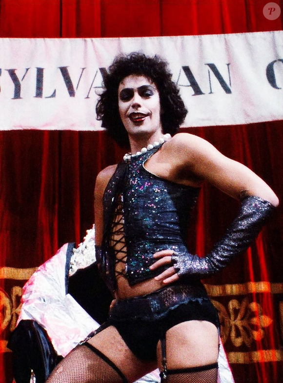 De lingerie, salto e maquiagem extravagante, Tim Curry criou em Frank-N-Furter um dos personagens mais marcantes de ‘The Rocky Horror Picture Show’
