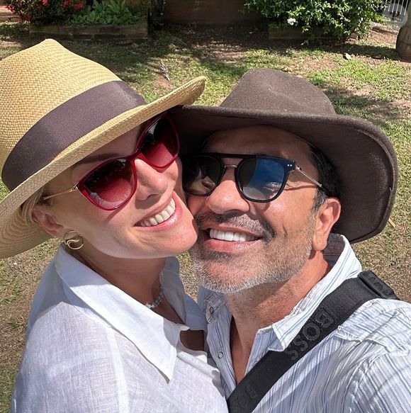 Ana Hickmann e Edu Guedes já estão casados no civil e estão preparando uma festa de casamento.