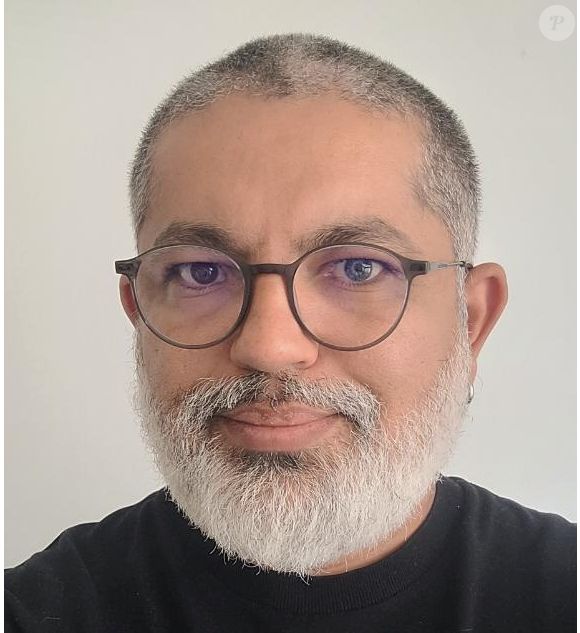 Para sugerir soluções, o Purepeople convidou Petter Oliveira, fundador da empresa Petter Organiza. Ele auxilia empresas que necessitam de organização digital estratégica