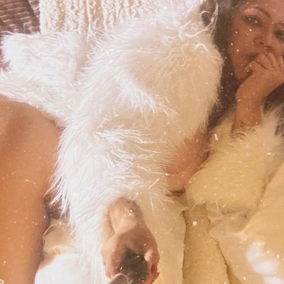 Para ver o conteúdo adulto da mãe de Lexa, é preciso realizar uma assinatura no valor de R$ 49