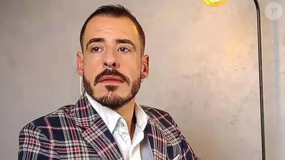 O influenciador Thiago Schutz, conhecido na internet como Calvo do Campari, foi preso em flagrante na manhã de sábado (29) após ser acusado pela namorada de agressão