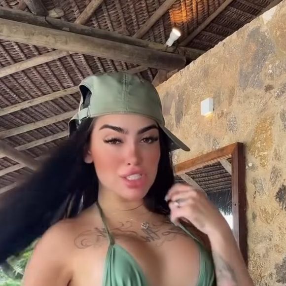 Críticas à performance de MC Mirella em vídeo íntimo geram debate na web