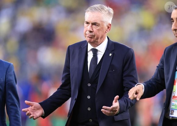 Técnico da Seleção Brasileira, Carlo Ancelotti foi criticado nas redes sociais por ter deixado Endrick no banco de reservas