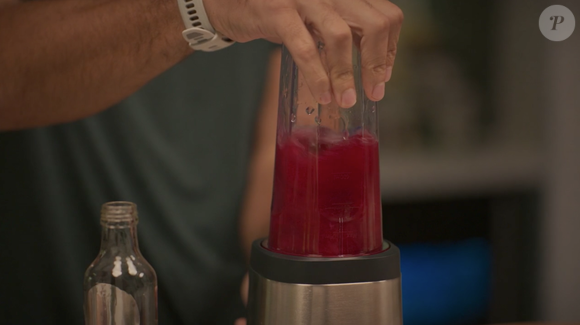 De acordo com um maratonista, o suco de beterraba aumenta a vasodilatação, melhora o fluxo sanguíneo e reduz o consumo de oxigênio durante o exercício, podendo aumentar a resistência aeróbica e retardar a fadiga muscular