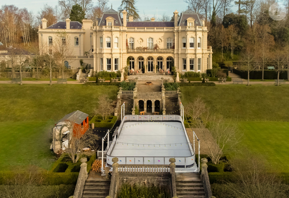 O Beaverbrook Hotel ocupa uma propriedade de cerca de 1,5 milhão de metros quadrados e reúne 56 quartos e suítes em meio às colinas de Surrey, na Inglaterra