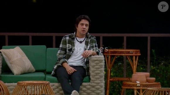 Ator Guilherme Boury, conhecido por 'Chiquititas', surpreende ao aparecer no elenco do reality