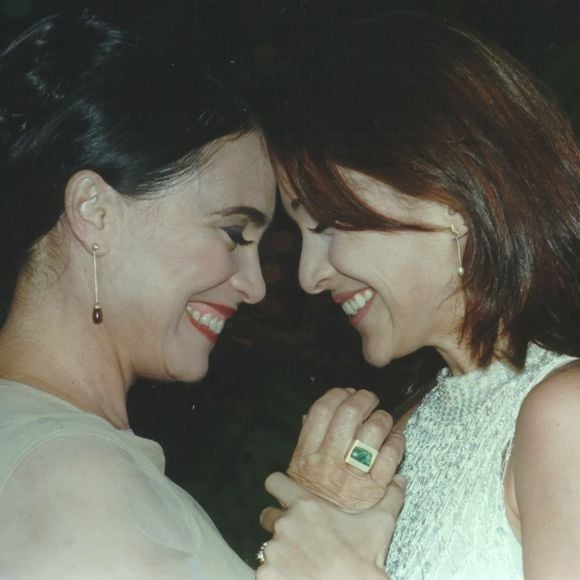 Exibida em 1997, 'Por Amor' é considerada um dos maiores clássicos de Manoel Carlos e voltou aos assuntos mais comentados após a chamada de 'Por Você'