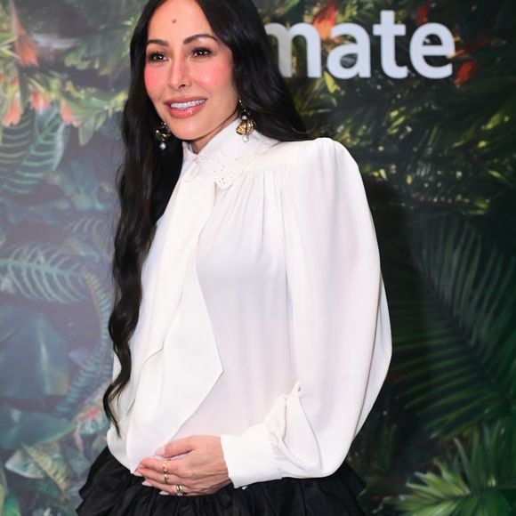 Em São Paulo, Sabrina Sato chamou atenção com um look elegante que reúne tendências da moda internacional