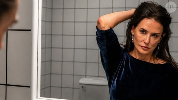 Segundo a psicologia, a felicidade autêntica não nasce da recitação de slogans, mas sim de laços afetivos sólidos, contextos sociais favoráveis, bons hábitos diários e recursos psicológicos bem desenvolvidos.