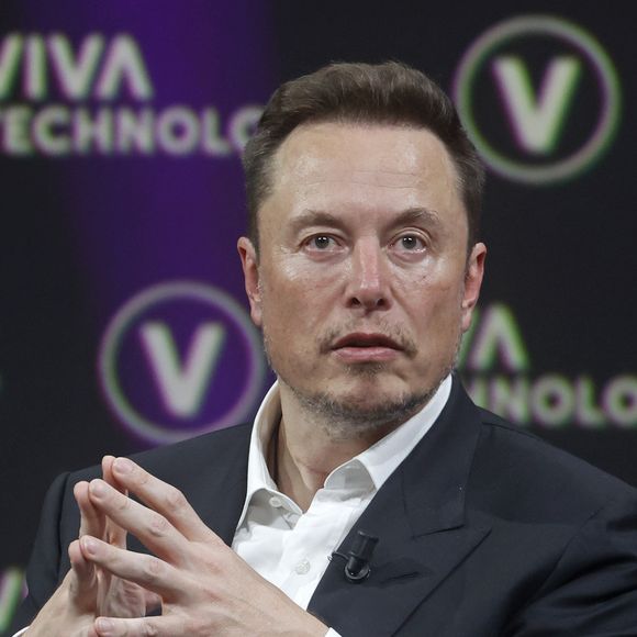 2023: já mais magro e envelhecido, Elon Musk mudou muito sua aparência desde que começou a 'nova vida'