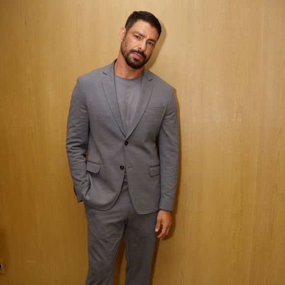 Cauã Reymond está no olho do furacão após ser acusado de ter comportamentos controversos nos bastidores de ‘Vale Tudo’