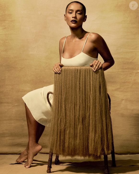 Taís Araújo se disse ‘triste’ e ‘frustrada’ com a volta de Raquel às praias, o que não acontece na versão original