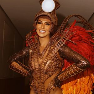 Carnaval 2025 em SP: Mocidade Alegre tem Aline Oliveira como rainha de bateria