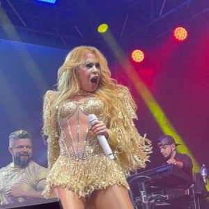 Joelma conversou com o Purepeople nos bastidores do show que realizou no CTN