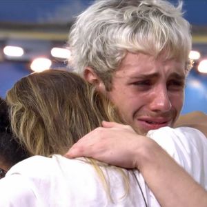 Juliano, Milena e Ana Paula Renault formaram amizade no 'BBB 26', um exemplo da máxima de Sócrates: 'Um amigo deve ser como o dinheiro; antes de precisar dele, é preciso conhecer o seu valor'