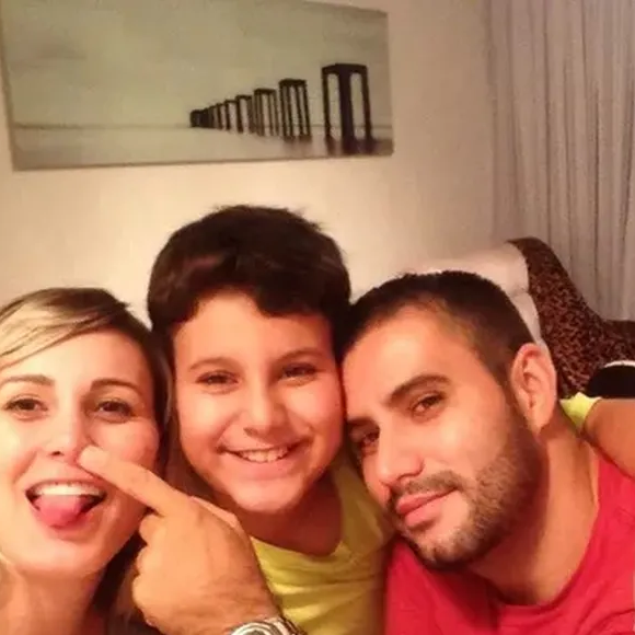 Andressa Urach também foi casada com Tiago Costa, pai de Arthur