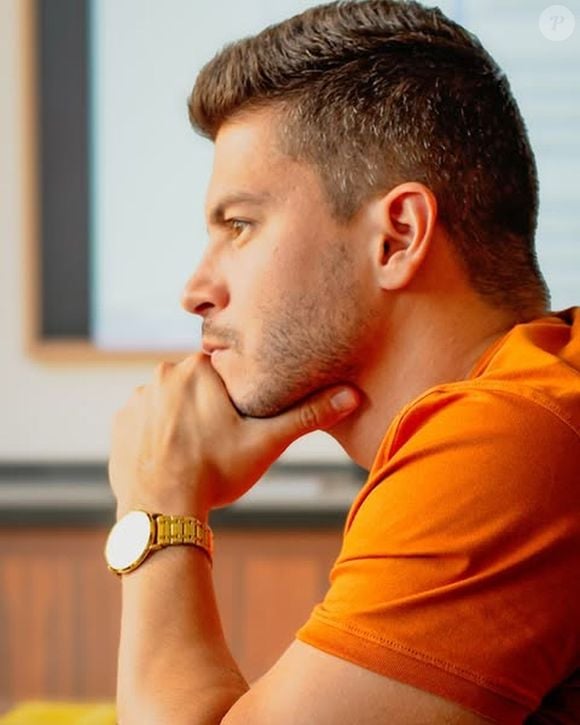 Arthur Aguiar fez acordo com locadora após não pagar dívida, mas deixou de efetuar pagamento da entrada, dizem autores