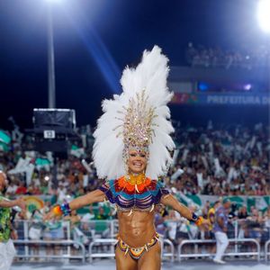 Viviane Araujo sobre desfile da Mancha Verde em 2026: 'Com o coração transbordando emoção!'