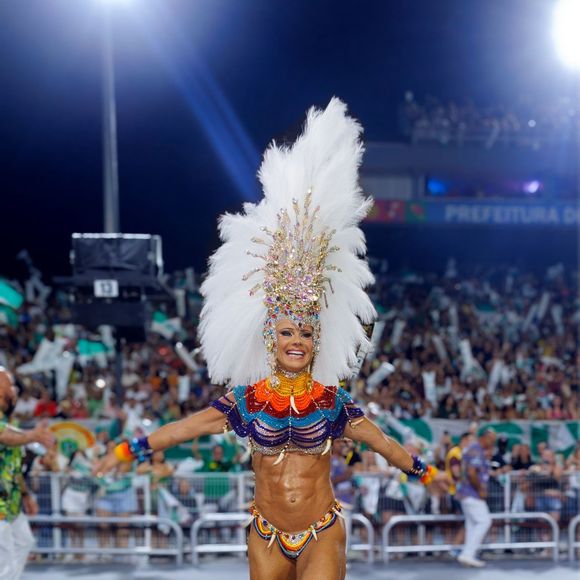 Viviane Araujo sobre desfile da Mancha Verde em 2026: 'Com o coração transbordando emoção!'