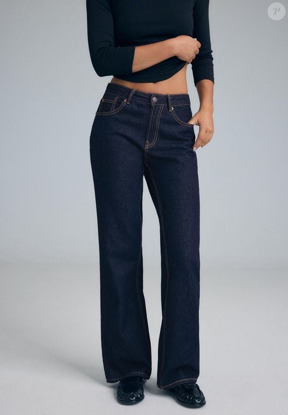 Calça jeans larga azul-escuro
