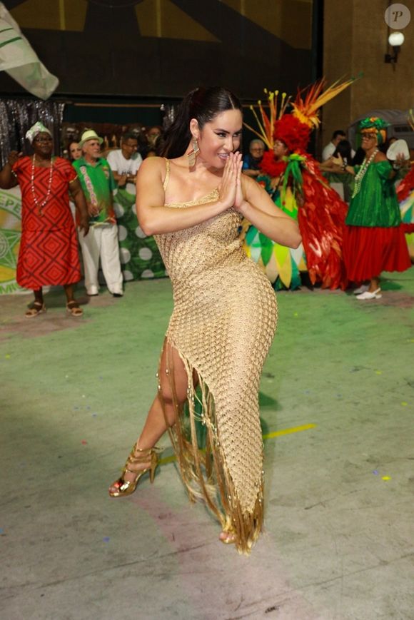 Isabelle Nogueira é cunhã-poranga do Boi Garantido, no Festival Folclórico de Parintins, e enredo do carnaval 2026 de escola de Manaus: 'Levou a sua raiz, sua gente e sua história para o Brasil inteiro e para além das fronteiras'