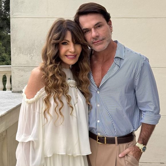 Com o rosto rejuvenescido, Elba Ramalho chocou a web e ainda foi comparada com Patrícia Poeta