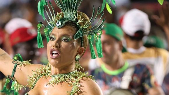 Virgínia revela corpo machucado após 1º ensaio técnico na Sapucaí para o Carnaval 2026 e zoa: 'Que maravilha!'