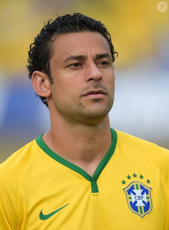 O ex-atacante Fred (Frederico Chaves Guedes) participou de duas Copas do Mundo pela Seleção Brasileira: a de 2006 (na Alemanha) e a de 2014 (no Brasil)