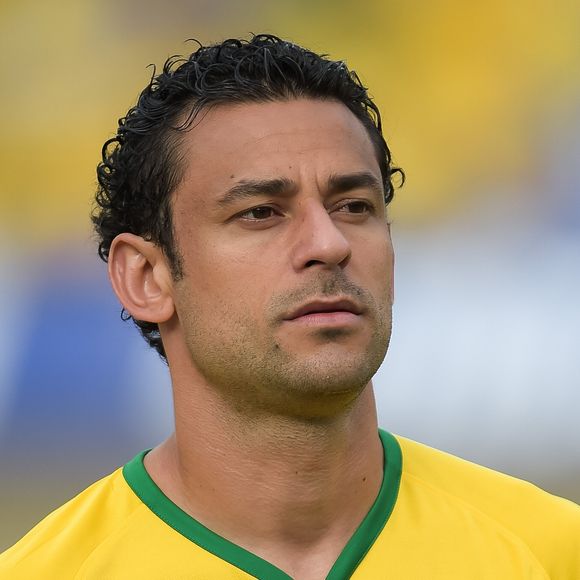 O ex-atacante Fred (Frederico Chaves Guedes) participou de duas Copas do Mundo pela Seleção Brasileira: a de 2006 (na Alemanha) e a de 2014 (no Brasil)