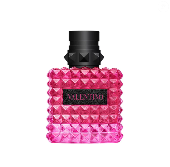 O rótulo de Valentino Born in Roma Extradose é outro apontado como hit para 2026 por sua fixação marcante