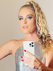 Os novos Converse prateados que elevam o seu look do dia a dia e o fazem brilhar