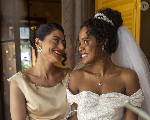 'Melhores do Ano' da Globo: Duda Santos foi indicada como Melhor Atriz de 2025 por 'Garota do Momento' ao interpretar Beatriz, filha de Clarice (Carol Castro)