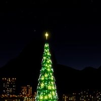 Até o Papai Noel desistiu do Polo Norte: 4 programas natalinos no RJ para fazer neste fim de semana e derreter seu Grinch interior