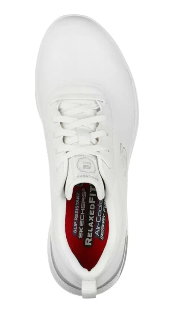 De R$ 434,90 por R$ 399,90: tênis branco da Skechers reúne conforto, segurança e estilo em promoção