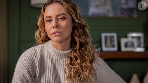 Heleninha (Paolla Oliveira) conhecerá Ana Clara (Samantha Jones) em reuniões do Alcoólicos Anônimos