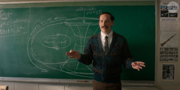 Diante disso, o ator Randy Havens, intérprete do professor Scott Clarke em 'Stranger Things', se pronunciou na web
