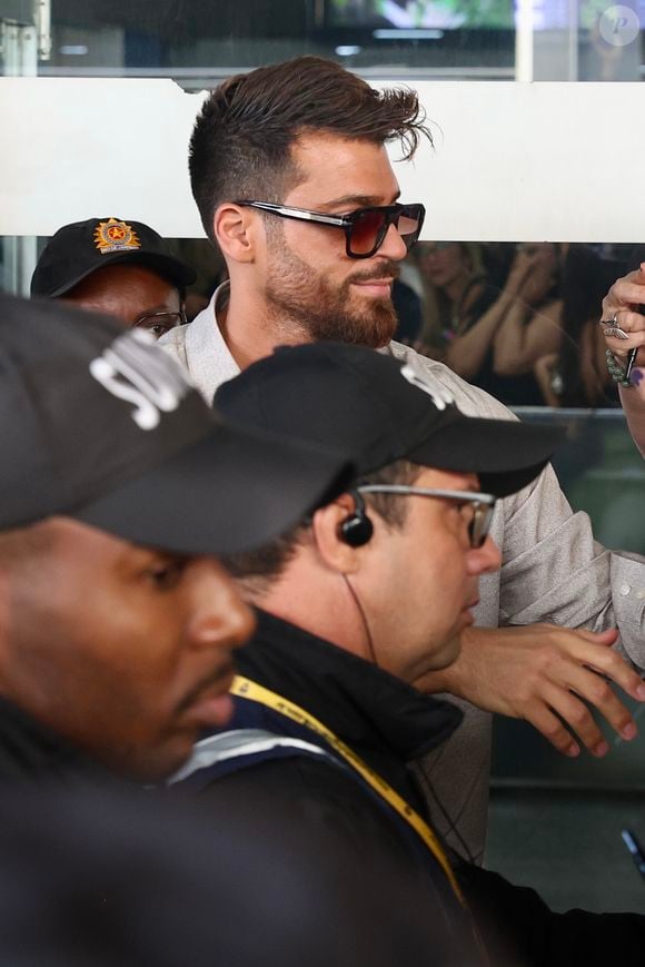 Can Yaman esteve em 2025 no Brasil e, graças ao sucesso de seus folhetins, arrastou multidões