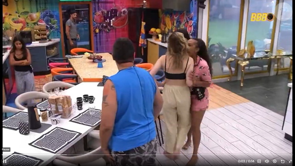 ‘BBB 26’: Sol se levantou aos gritos, pegou no braço de Ana Paula de forma truculenta e, segundo a sister, ainda deu um pisão em seu pé