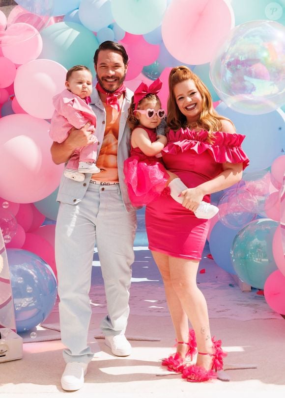 Viih Tube e Eliezer comemoraram os 2 anos de Lua nesta quarta-feira (9) com uma festa luxuosa